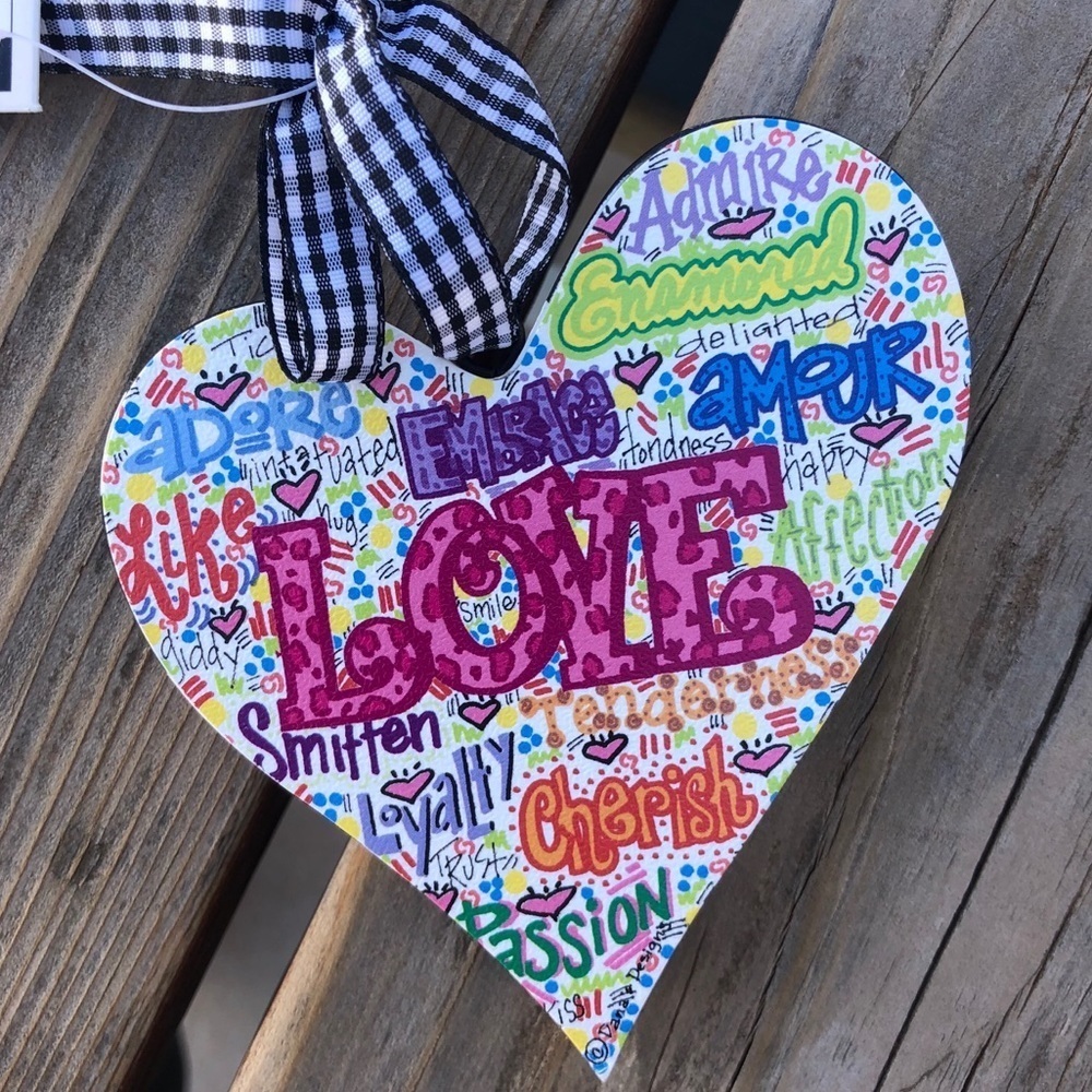 Love Oenament/Wall Hanging